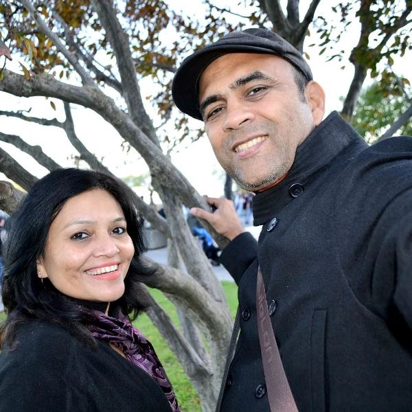 Vandana Vishwas and husband Vishwas Thoke