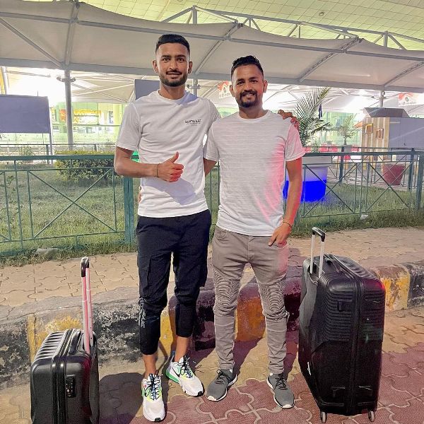 منویر سنگھ کی اپنے بھائی کے ساتھ تصویر