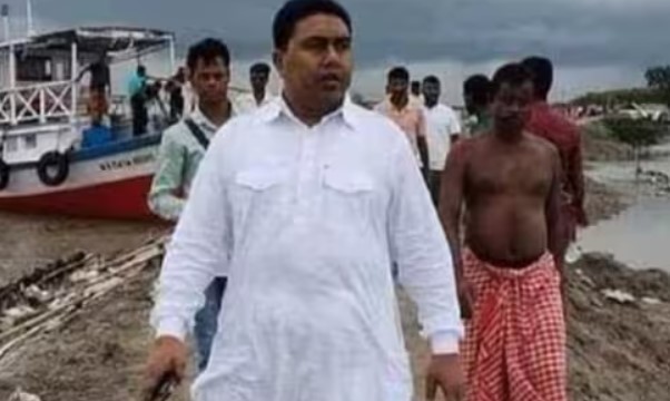Sheikh Shahjahan inspects fishing business in West Bengal