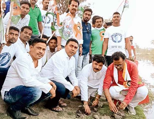 Sheikh Shahjahan during political campaign