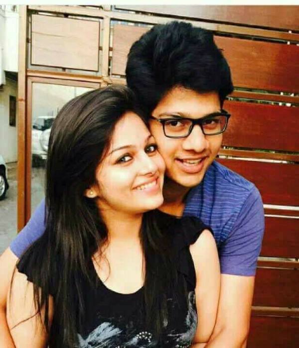 Nehalaxmi Iyer (right) with Tejas Narvekar.