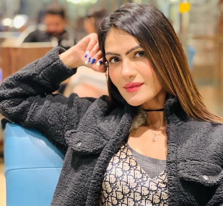 نیت محل کی سوانح عمری، قد، عمر، خاندان، والدین، بوائے فرینڈ، شوہر، جیو، وزن، جسمانی پیمائش، خالص قیمت، تصاویر، وکی اور مزید