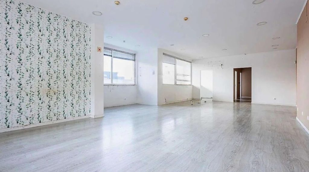 Exciting Commercial Real Estate in Portugal: Investment Ready Opportunities in Greater Lisbon 4 Greater Lisbon Real Estate 5