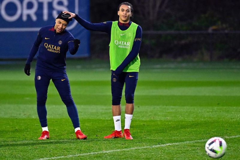 Kylian Mbappe (left) and his younger brother