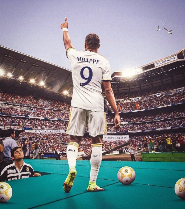 Kylian Mbappe unveiled by Real Madrid in front of 80,000 fans at Santiago Bernabeu