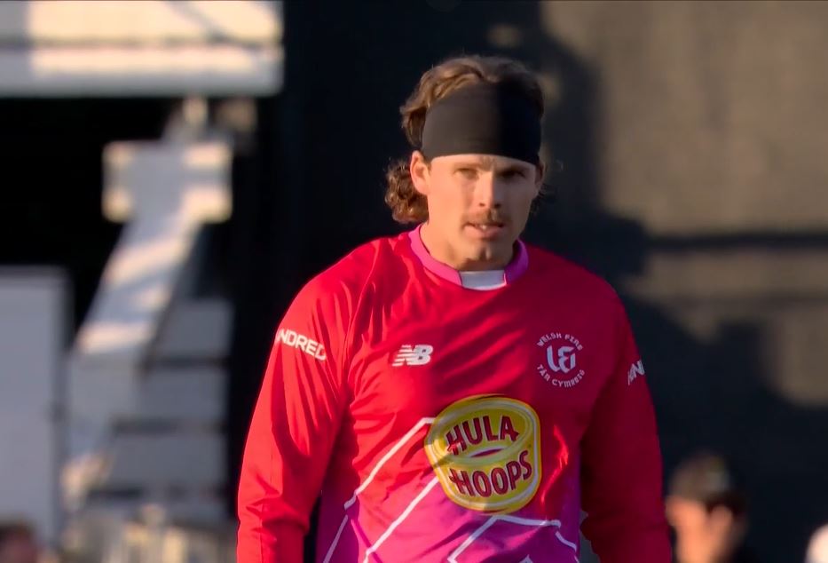 Lockie Ferguson playing for Welsh Fire at The Hundred.