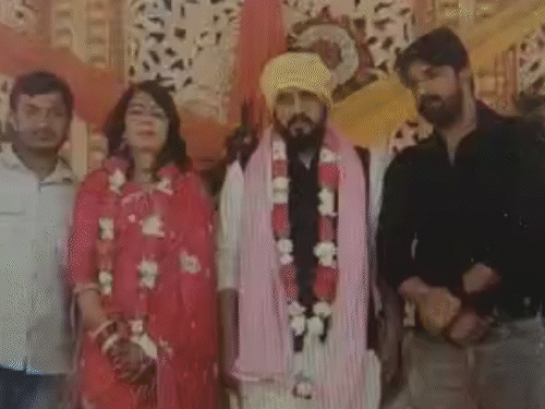 Haryana Gangster Kala Jatheri Anuradha Choudhary Wedding Photo Update | Tihar Jail | Gangster Kala JD sang Reddy Don's song: Poliswalega Bharati; be careful ...