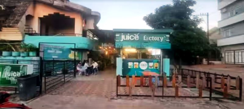 Photo of a juice factory in Nehru Nagar, Bhilai, Chhattisgarh run by Sourabh Chandrakar.