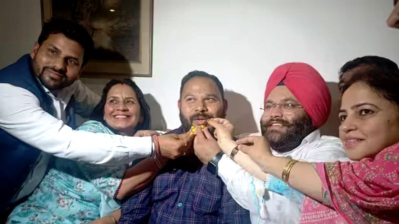 Welcoming Kuldeep Kumar after the Supreme Court declared him Mayor of Chandigarh on February 20, 2024.