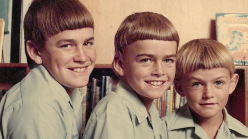 Adam Gilchrist (right) and his brothers