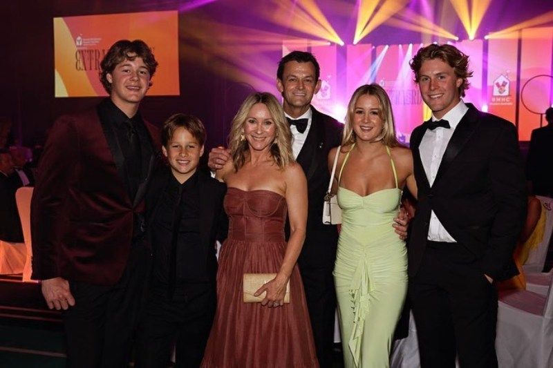 Adam Gilchrist with his wife and children