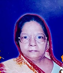 Nand Kishore Yadav's mother photo