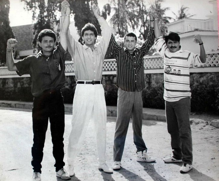 Raj Zutshi, Chunky Pandey, Virendra Singh and Laxmikant Berde (from left to right) during the shooting of the movie Parda Hai Parda.