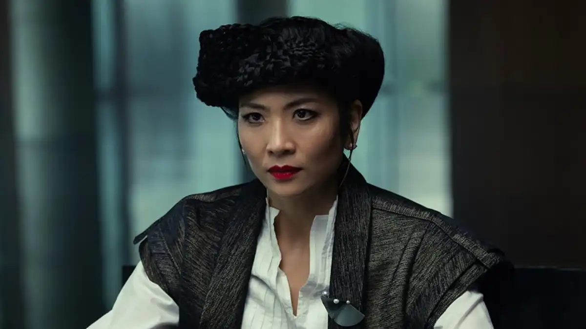 گیم آف تھرونس اسٹار ایلین: ارتھ ایس 2 کاسٹ میں شامل ہو گیا ہے۔ 3 ایلین: ارتھ - سینڈرا لی سینشین غوطہ خور (بطور یوٹانی)