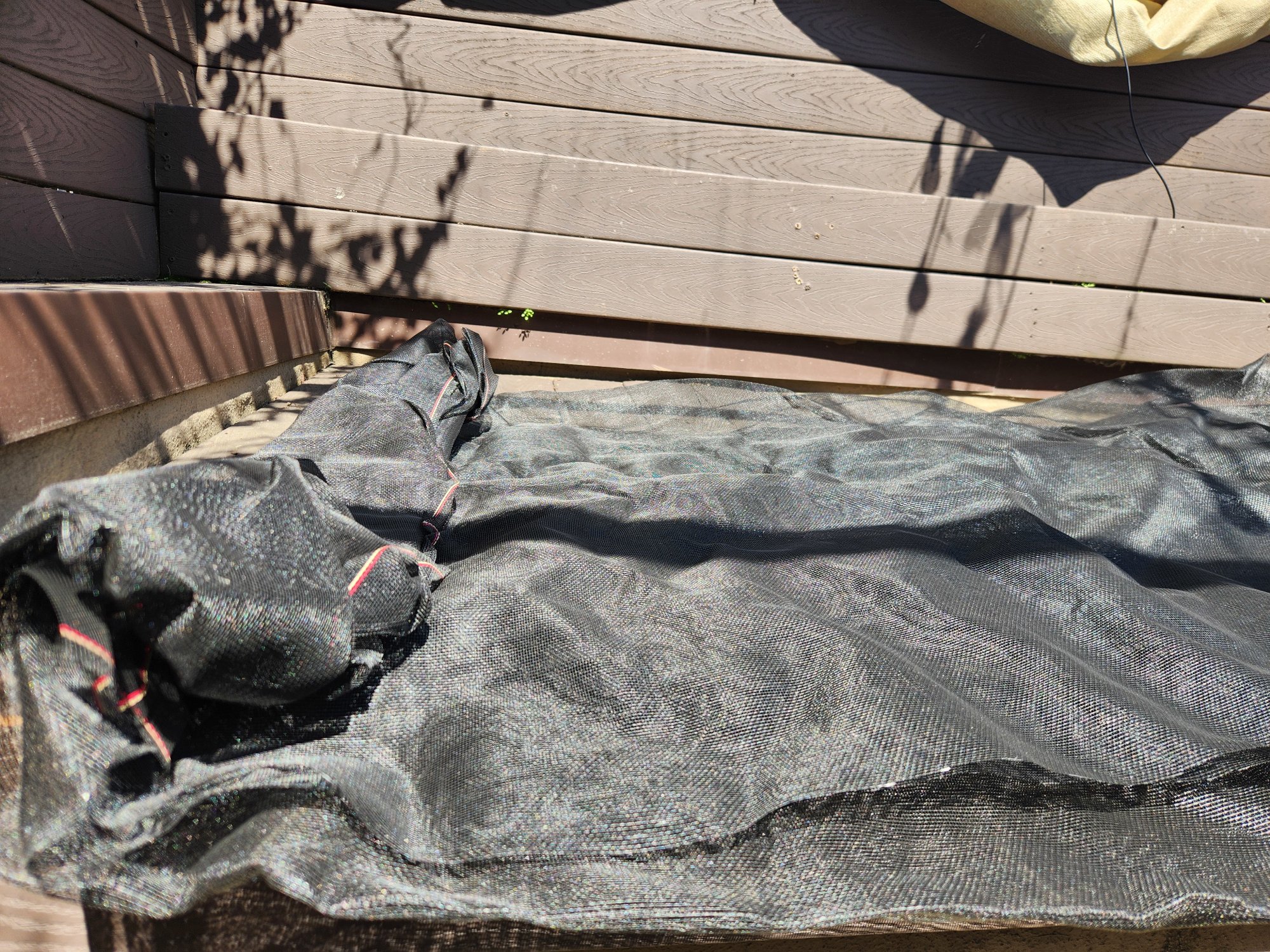 میری پسی ہوئی سکرین کی فراہمی۔