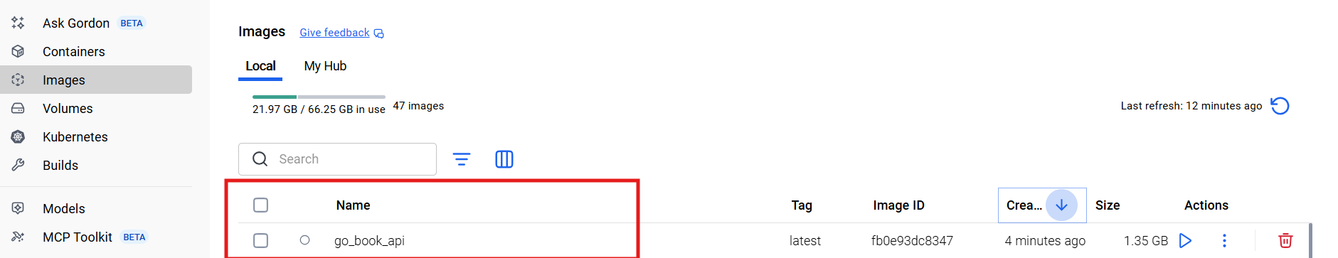 ڈوکر ڈیسک ٹاپ پر بنی ہوئی کنٹینر امیج کا اسکرین شاٹ