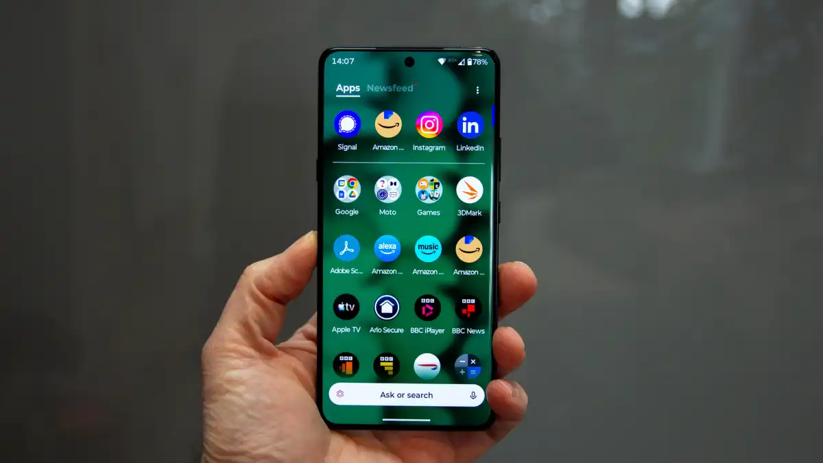 Motorola سگنیچر ایپ ٹرے