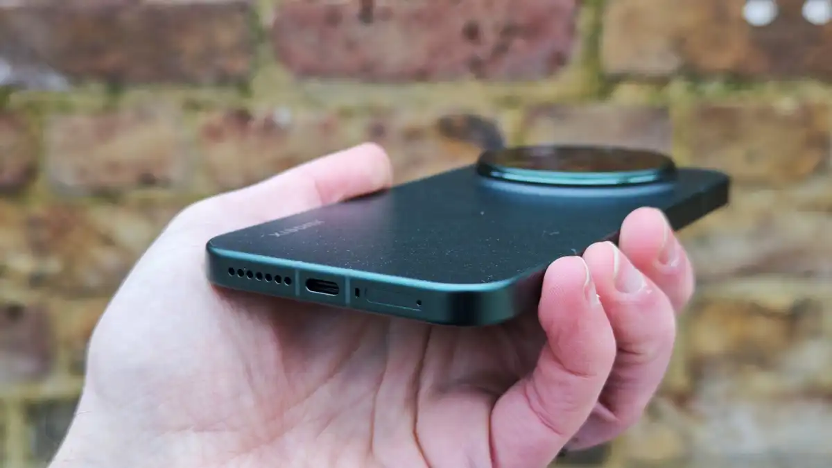 Xiaomi 17 Ultra Review 5
