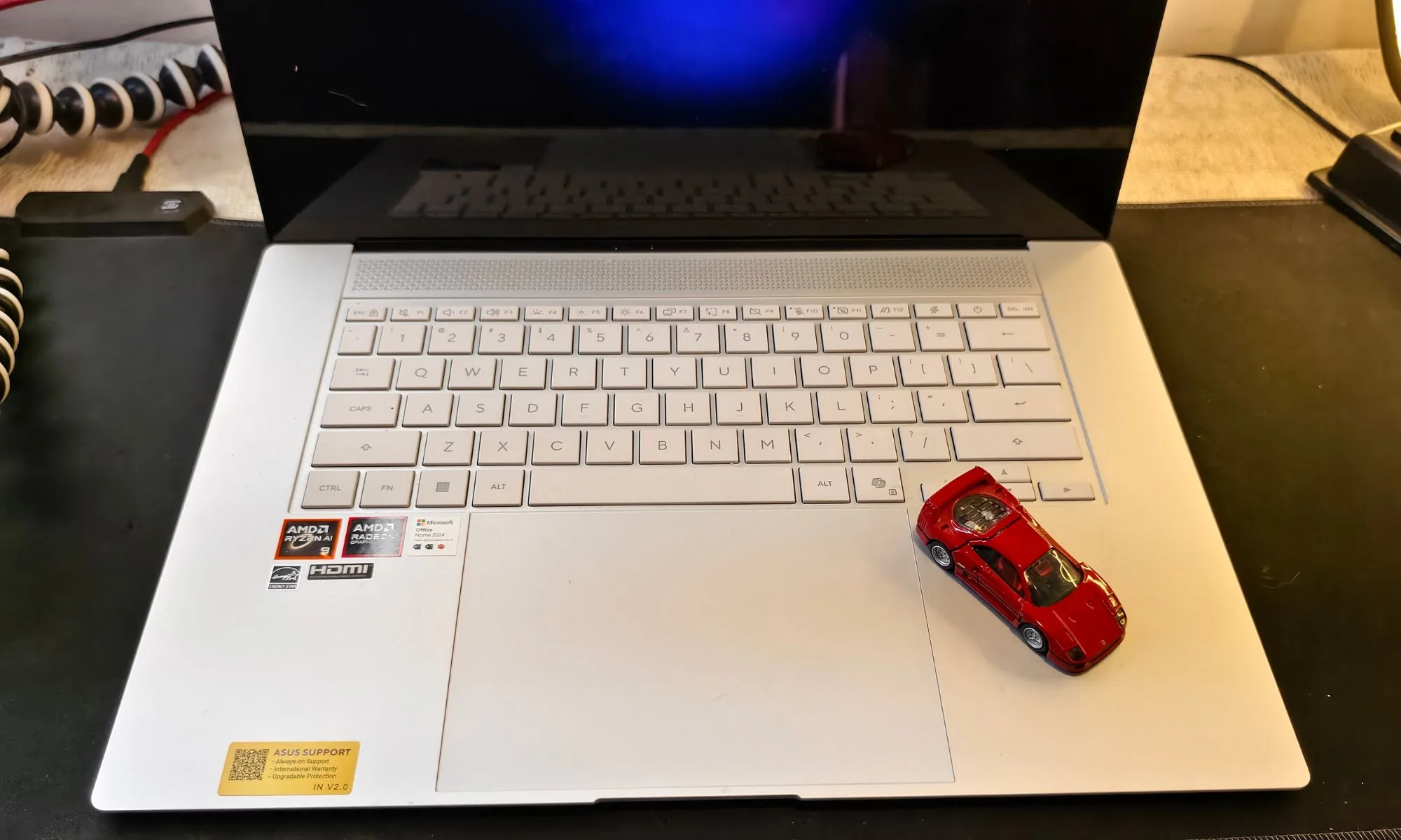 Asus Zenbook S16 OLED کا جائزہ