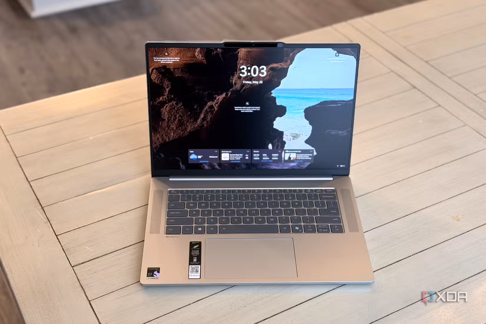 lenovo ideapad slim 5x لاک اسکرین پر ظاہر ہوتا ہے۔