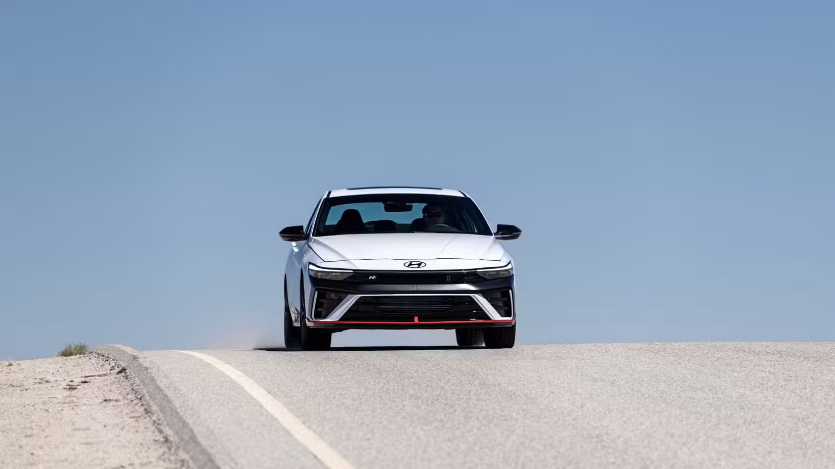 فرنٹ اینڈ ڈرائیونگ 2024~2025 Hyundai Elantra N 7th جنریشن (CN7) فیس لفٹ 