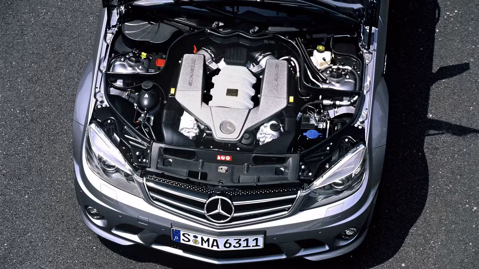 2008-2011 مرسڈیز-AMG C63 انجن