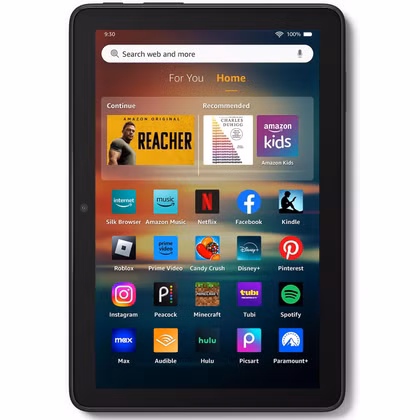 Amazon Fire HD 8 (2024 ماڈل) سفید پس منظر پر مرکزی ہوم اسکرین دکھا رہا ہے۔ 