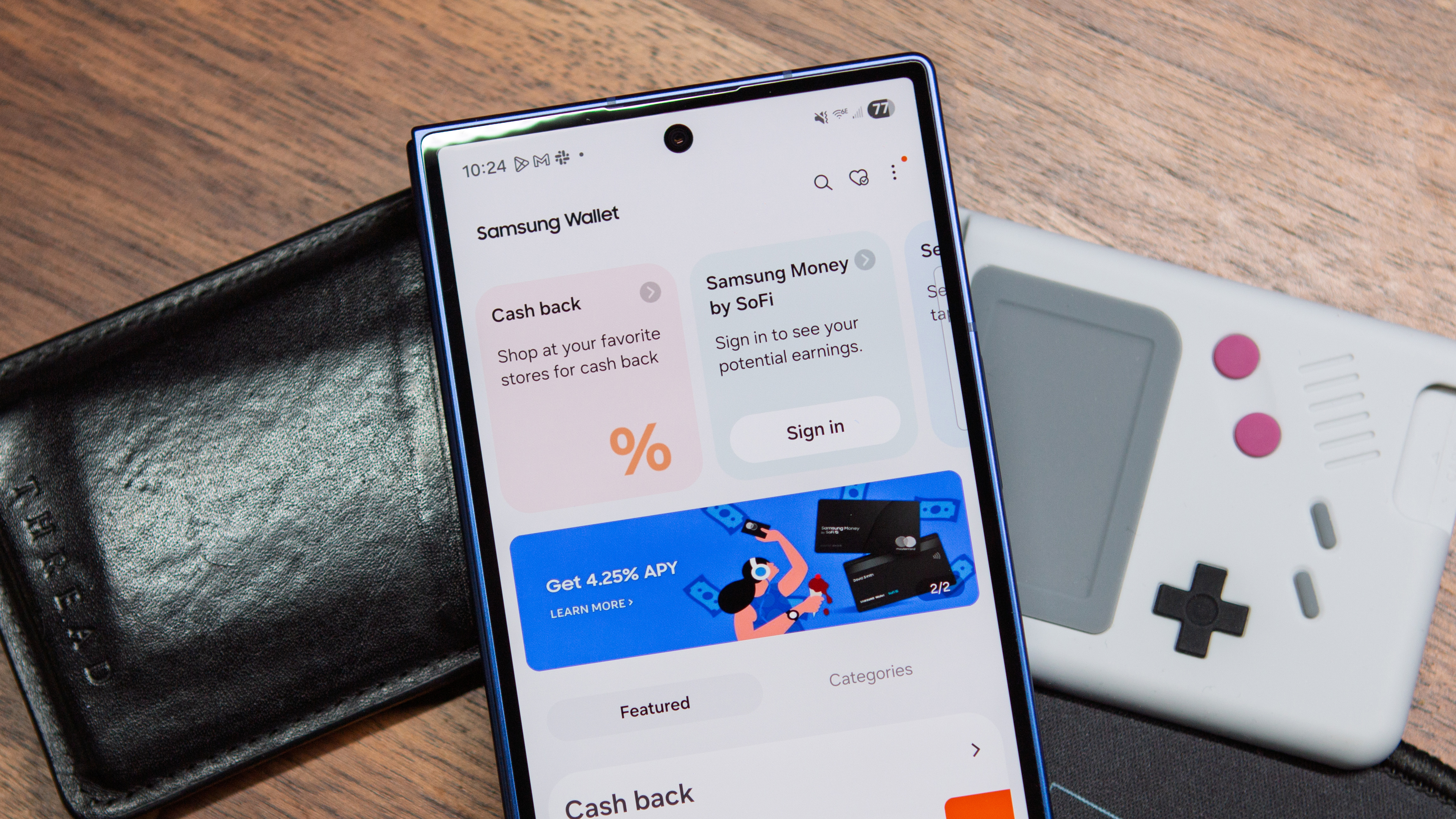 Samsung Galaxy Z Fold 7 پر Samsung Wallet