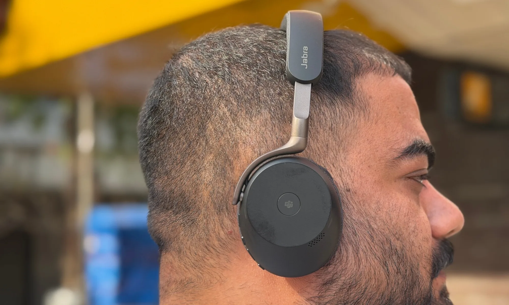 Jabra Evolve3 75 جائزہ: میرے پاس یہ کام کا ہیڈسیٹ کچھ ہفتوں سے ہے اور یہ حیرت انگیز ہے۔ 6 Jabra Evolve3 75 ہیڈ فون
