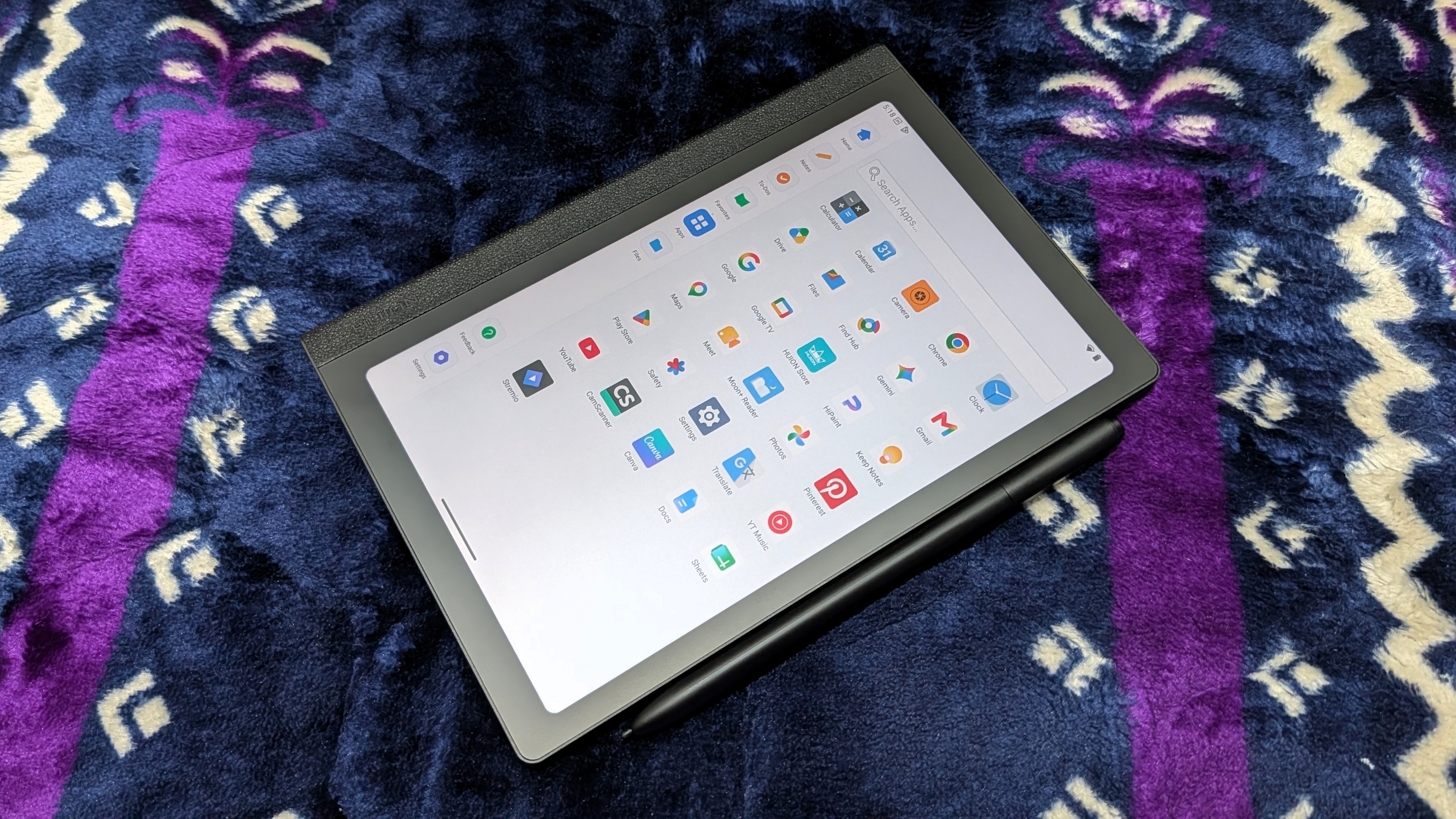 میں نے اپنا Huion Note E اینڈرائیڈ ٹیبلٹ اس سے کہیں زیادہ استعمال کیا جتنا میں نے سوچا تھا۔ 3 اسٹائلس اور کاغذ نما ڈسپلے کے ساتھ Huion Note E اینڈرائیڈ ٹیبلیٹ