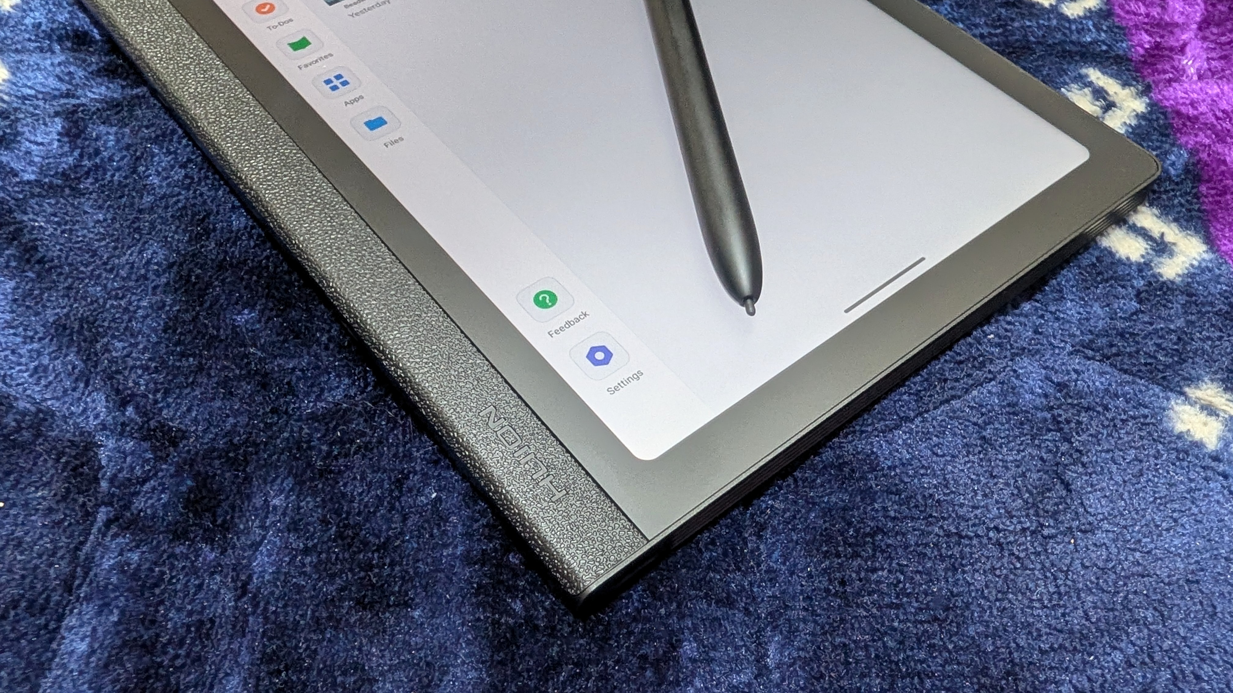 میں نے اپنا Huion Note E اینڈرائیڈ ٹیبلٹ اس سے کہیں زیادہ استعمال کیا جتنا میں نے سوچا تھا۔ 8 اسٹائلس اور کاغذ نما ڈسپلے کے ساتھ Huion Note E اینڈرائیڈ ٹیبلیٹ