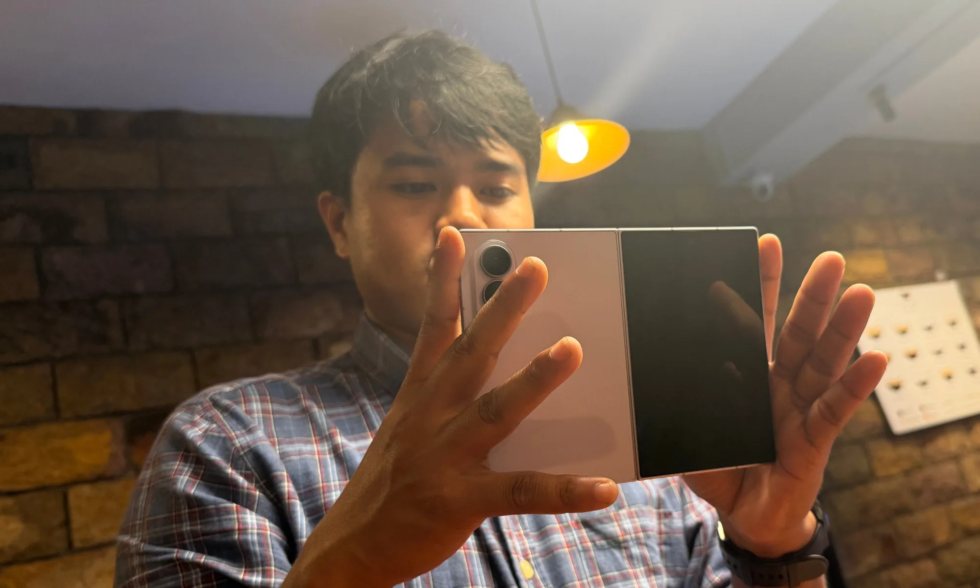 Samsung Galaxy Z Fold 8 فولڈ ایبل اسمارٹ فون