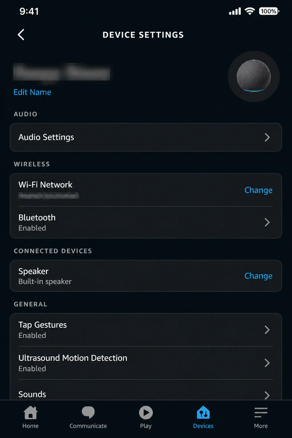 ڈیوائس کی ترتیبات جو Wi-Fi نیٹ ورک دکھاتی ہیں اور ڈیوائس اور نیٹ ورک کے نام مدھم ہونے کے ساتھ کنٹرولز کو تبدیل کرتی ہیں۔