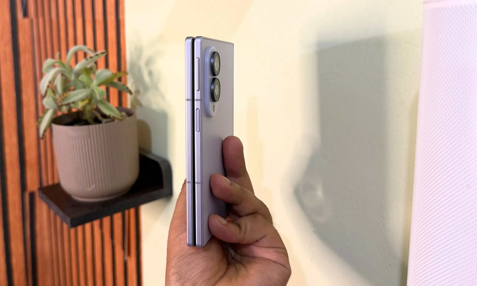 Samsung Galaxy Z Fold 8 فولڈ ایبل اسمارٹ فون