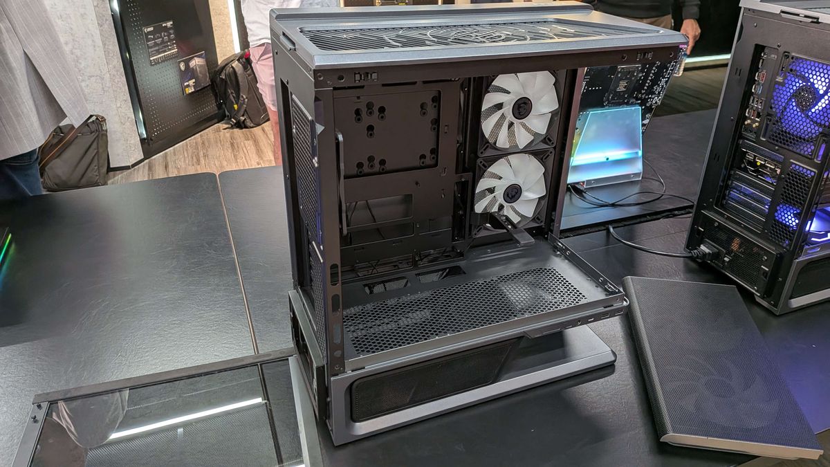 MSI MPG Maestro Big Star 300R PC کیس