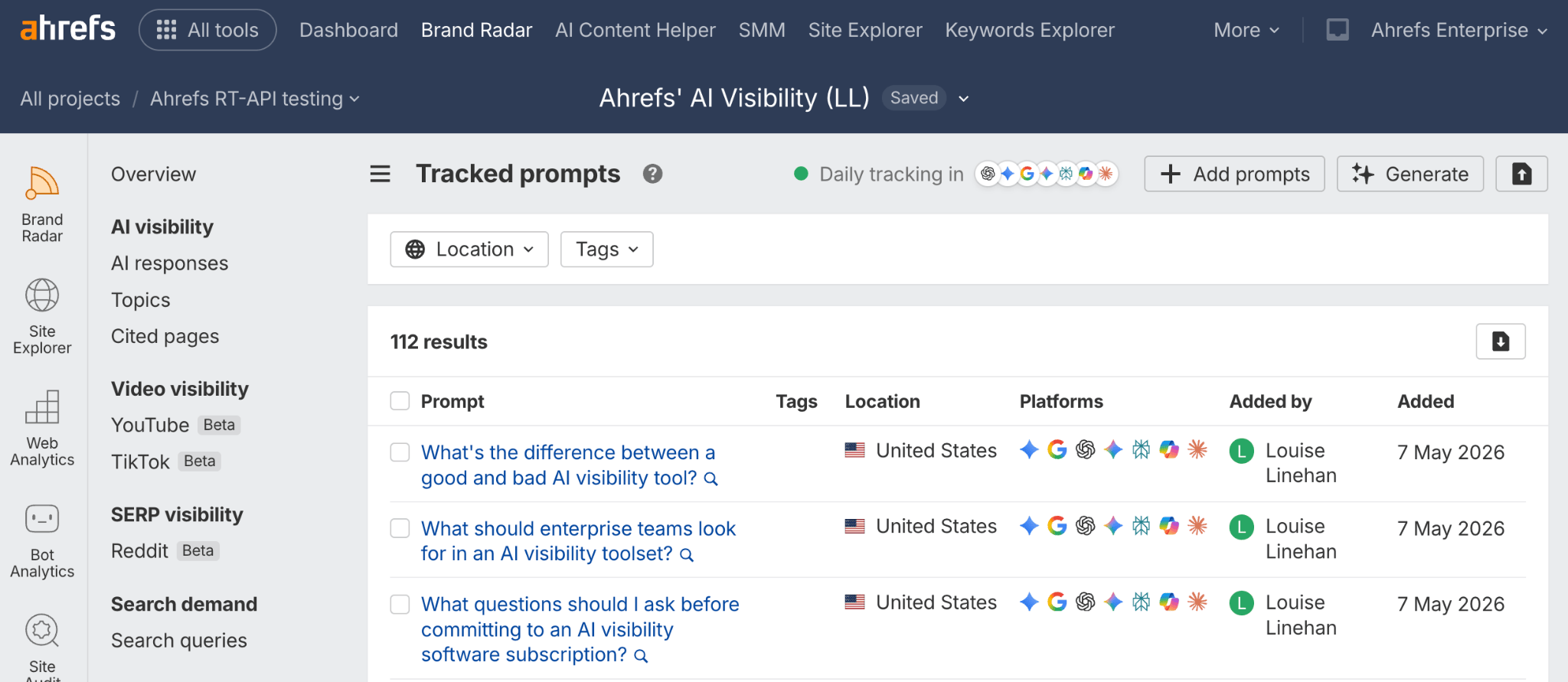 Ahrefs Brand Radar Tracked Ahrefs' AI Visibility (LL) پروجیکٹ کے لیے ایک فوری رپورٹ فراہم کرتا ہے، جس میں امریکہ میں AI پلیٹ فارمز پر روزانہ ٹریک کیے جانے والے 112 کسٹم پرامپٹس کی فہرست بنائی جاتی ہے، جیسے کہ اچھے AI ویزیبلٹی ٹول اور خراب AI ویزیبلٹی ٹول میں کیا فرق ہے؟
