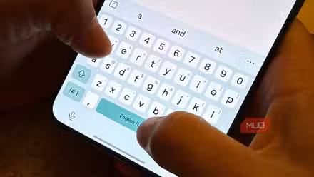 Galaxy فون کے ساتھ ٹائپ کرنا